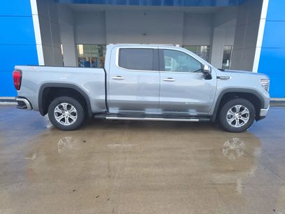 Used 2023 GMC Sierra 1500 SLT w/ SLT Convenience Package