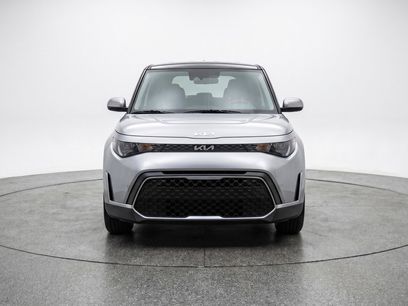 Used 2025 Kia Soul LX w/ LX Technology Package