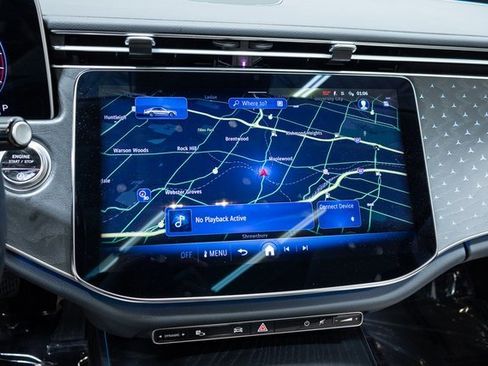 Used 2024 Mercedes-Benz E 350 4MATIC Sedan image 18