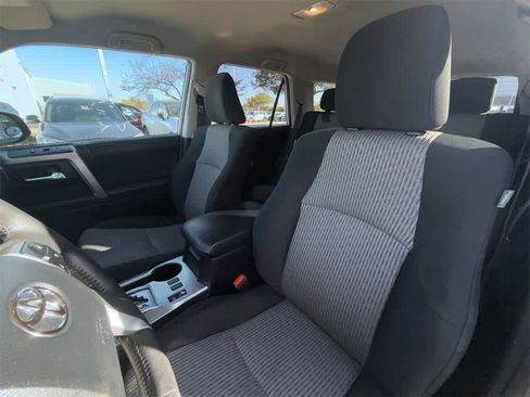 Used 2017 Toyota 4Runner SR5 image 11
