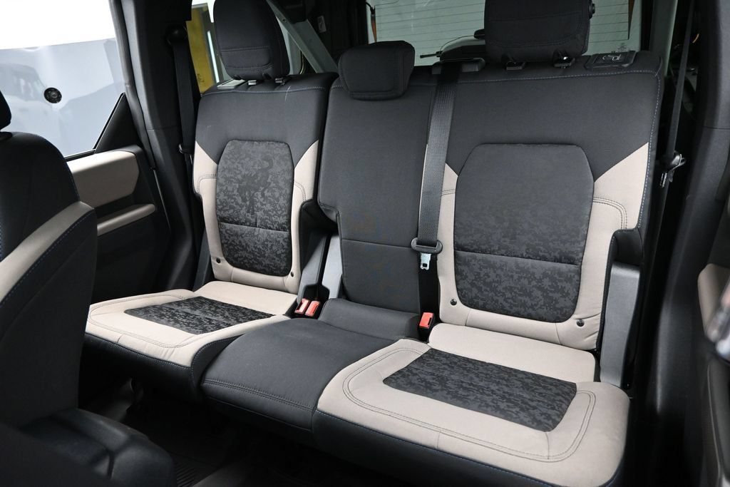 Used 2022 Ford Bronco Wildtrak AWD/4WD image 18