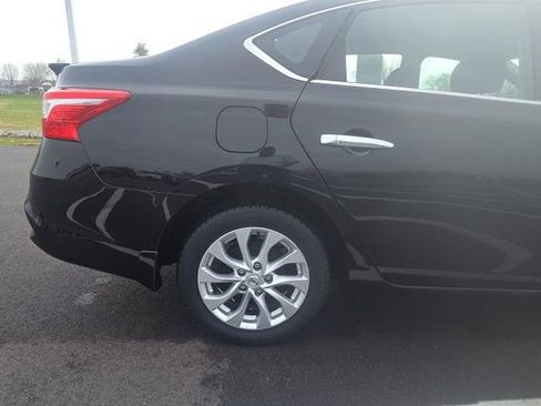 Used 2017 Nissan Sentra S w/ S Style Package image 7