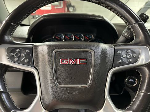 Used 2019 GMC Yukon XL SLT w/ Open Road Package image 30