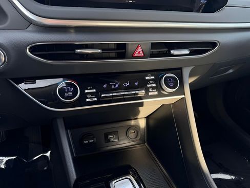 Used 2023 Hyundai Sonata SEL image 24