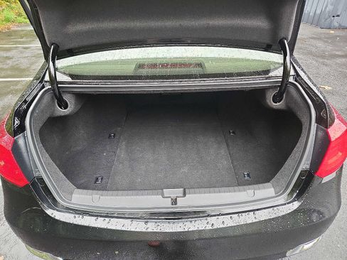 Used 2015 Acura RLX w/ Technology Package image 28