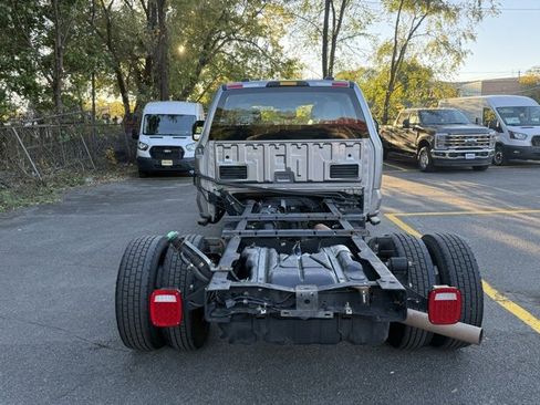 Used 2023 Ford F350 XL image 6