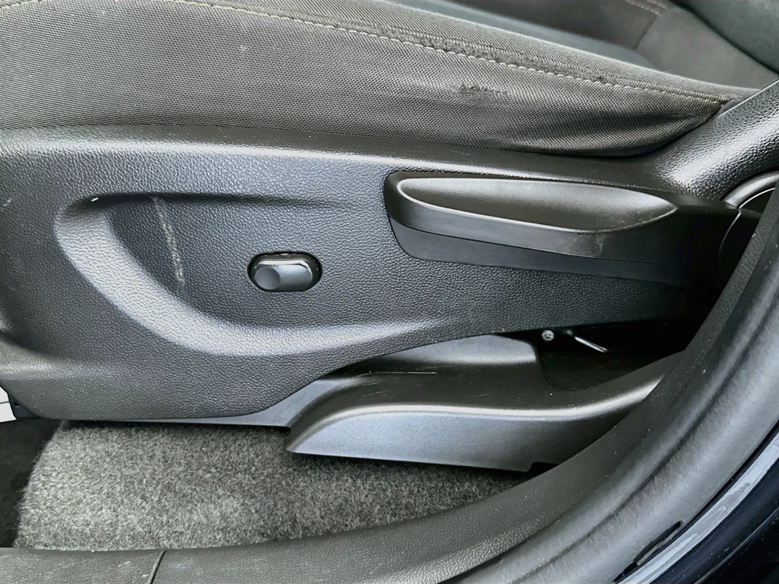 Used 2020 Chevrolet Trax LS w/ Tint and Cruise Package FWD image 18