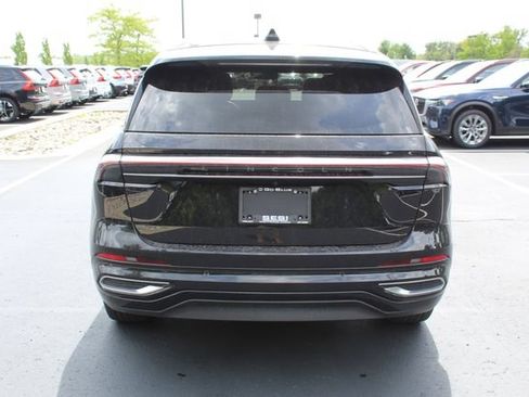 Certified 2024 Lincoln Nautilus Reserve w/ Equipment Group 202A AWD/4WD image 4