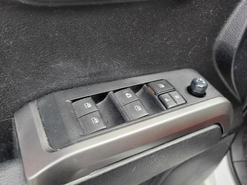 Used 2021 Toyota Tacoma SR5 image 15