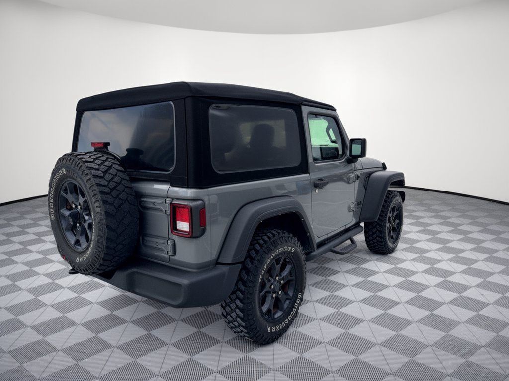 Used 2022 Jeep Wrangler Sport AWD/4WD image 9