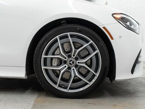 Used 2022 Mercedes-Benz E 450 4MATIC Cabriolet image 34