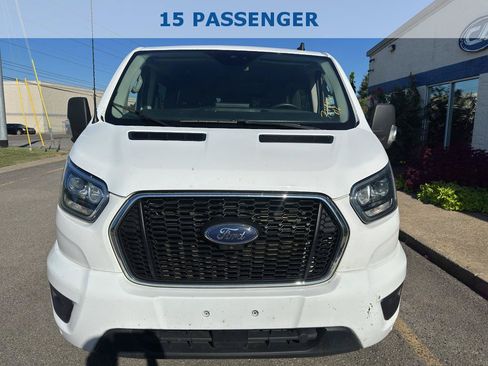 Used 2023 Ford Transit 350 XLT RWD image 9