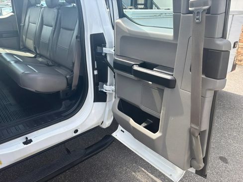 Used 2017 Ford F250 XL RWD image 31