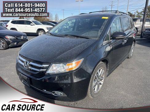 Used 2017 Honda Odyssey Touring Elite image 2