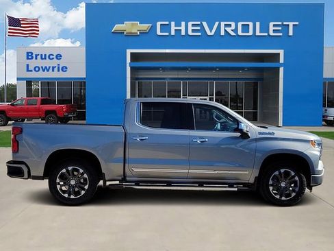 Used 2024 Chevrolet Silverado 1500 High Country w/ Technology Package image 6