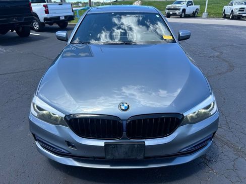 Used 2018 BMW 530i xDrive w/ Premium Package AWD/4WD image 2