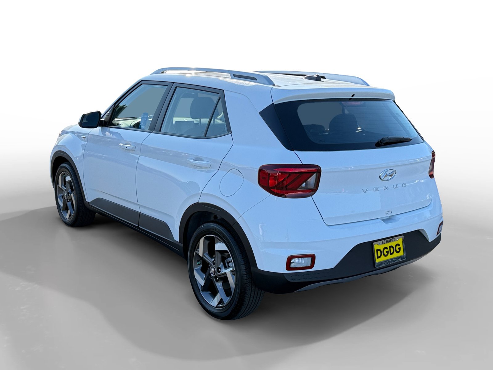 Certified 2026 Hyundai Venue SEL FWD image 3