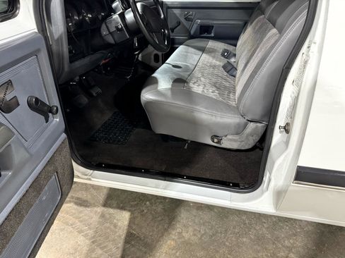 Used 1993 Dodge D/W Truck 350 image 9