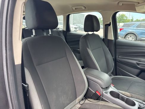Used 2016 Ford Escape S FWD image 7