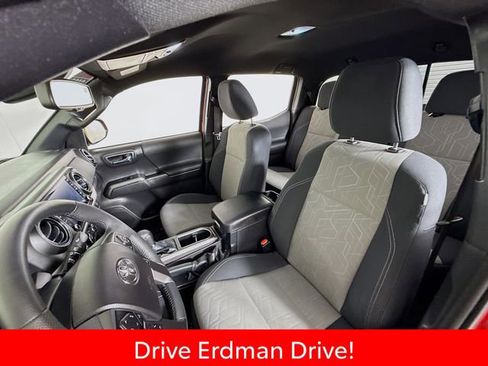 Certified 2022 Toyota Tacoma TRD Sport w/ Technology Package RWD image 5