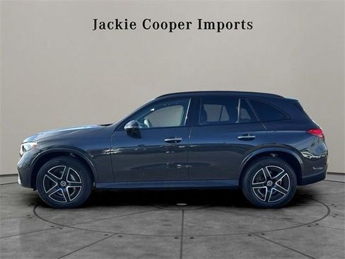New 2026 Mercedes-Benz GLC 300 4MATIC image 2
