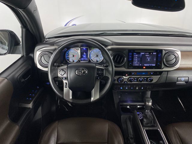 Certified 2017 Toyota Tacoma Limited w/ Tow Package AWD/4WD image 17