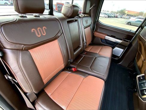 Used 2025 Ford F150 King Ranch w/ FX4 Off-Road Package image 18