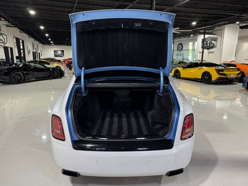 Used 2018 Rolls-Royce Phantom Extended Wheelbase image 43