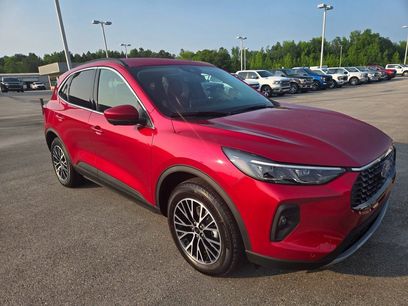 New 2025 Ford Escape SE w/ PHEV Premium Package