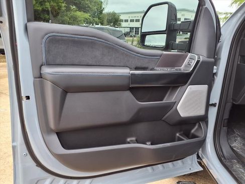 New 2026 Ford F250 Platinum AWD/4WD image 31