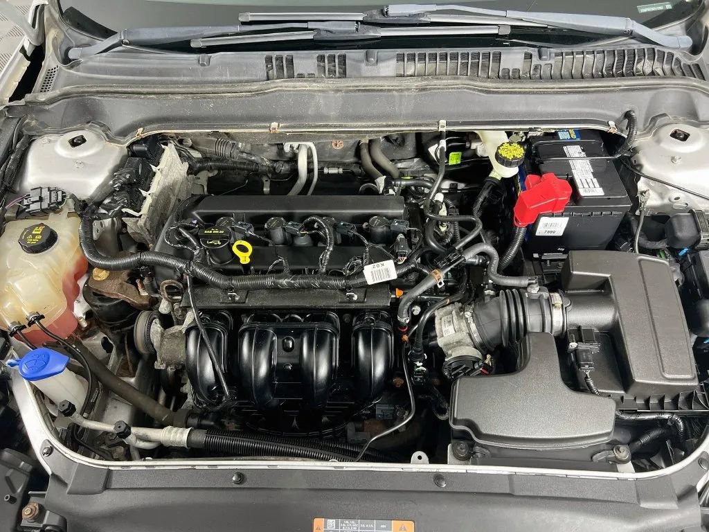 Used 2016 Ford Fusion S FWD image 28
