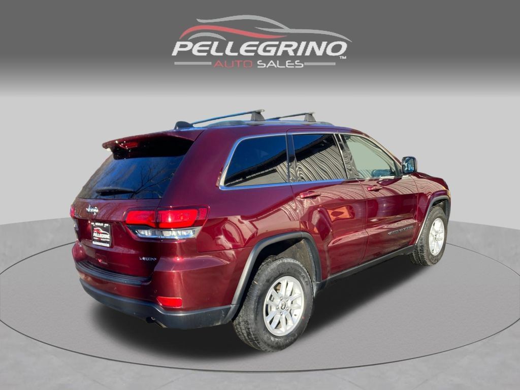 Used 2020 Jeep Grand Cherokee Laredo AWD/4WD image 7