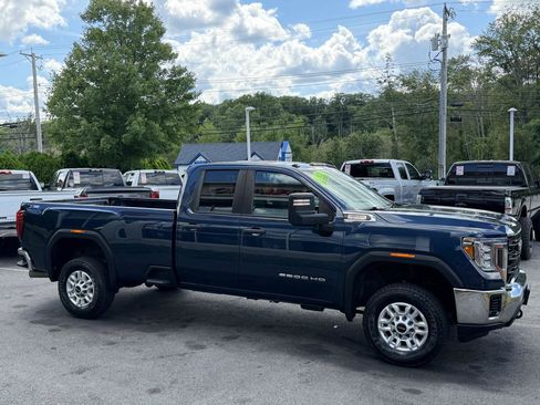 Used 2022 GMC Sierra 2500 Pro w/ Convenience Package AWD/4WD image 5