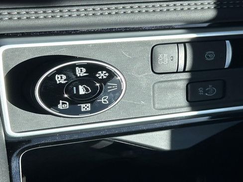 New 2026 Nissan Pathfinder Platinum w/ Lighting Package AWD/4WD image 34