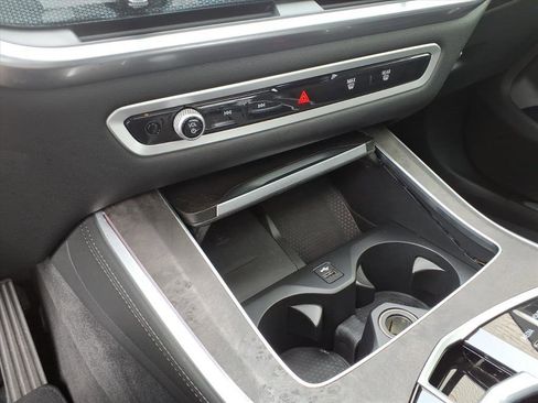 Used 2025 BMW X5 xDrive40i image 10