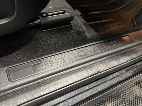 Used 2019 Land Rover Discovery Sport HSE image 23