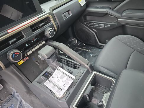 New 2026 Toyota Tacoma SR5 RWD image 22