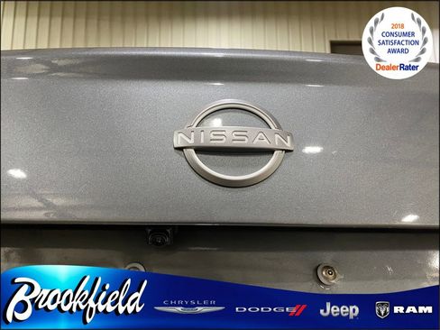 Used 2025 Nissan Versa SV image 11