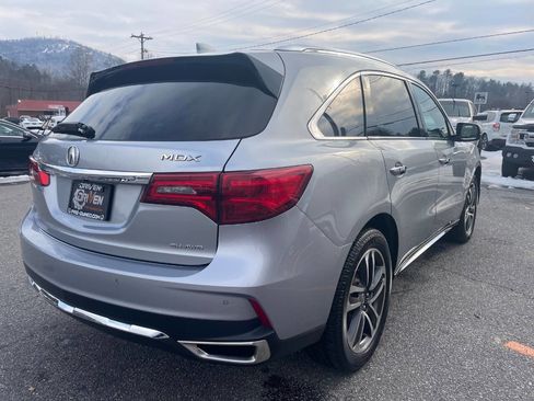 Used 2017 Acura MDX SH-AWD w/ Advance Package image 9