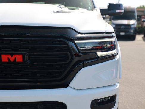 Used 2022 RAM 1500 Limited AWD/4WD image 5