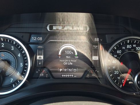 Used 2019 RAM 1500 Big Horn AWD/4WD image 19