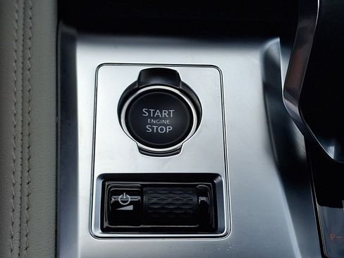Used 2026 Jaguar F-PACE R-Dynamic S AWD/4WD image 26