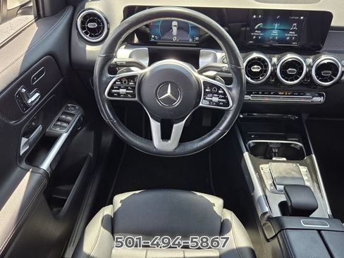 Used 2023 Mercedes-Benz GLB 250 4MATIC image 13