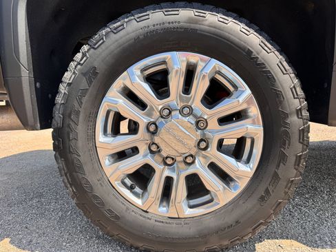 Used 2022 GMC Sierra 3500 Denali AWD/4WD image 42
