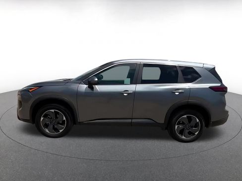 Used 2025 Nissan Rogue SV FWD image 9