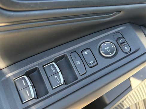 Used 2024 Honda Accord EX image 11