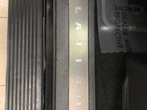 Used 2018 Ford F150 Platinum RWD image 19