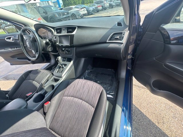 Used 2019 Nissan Sentra SV FWD image 17