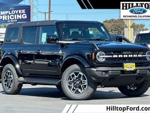 New 2026 Ford Bronco Outer Banks AWD/4WD image 1
