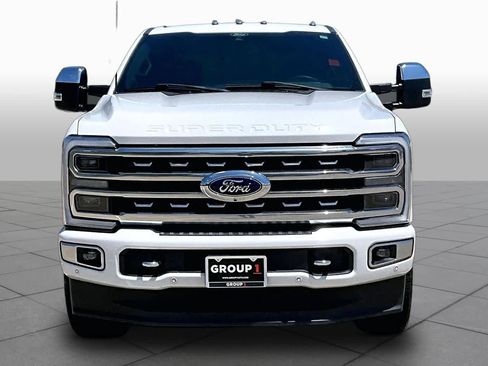 Used 2024 Ford F250 Platinum AWD/4WD image 4